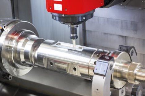 Siempre centrado en la máquina herramienta del futuro: el fabricante EMCO celebra su 75 aniversario
